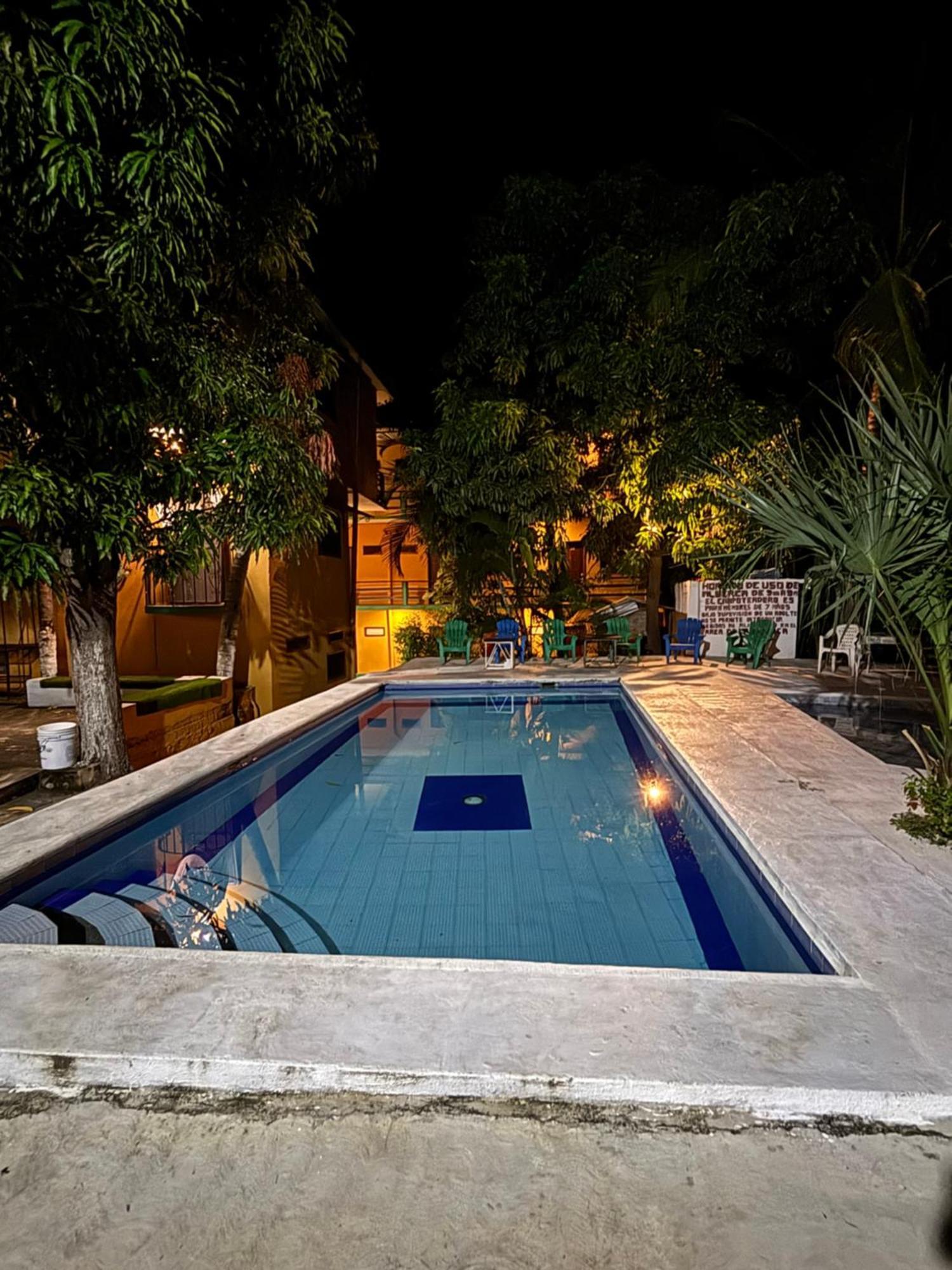 Hotel Posada Playa Manzanillo Пуэрто-Эскондидо Экстерьер фото