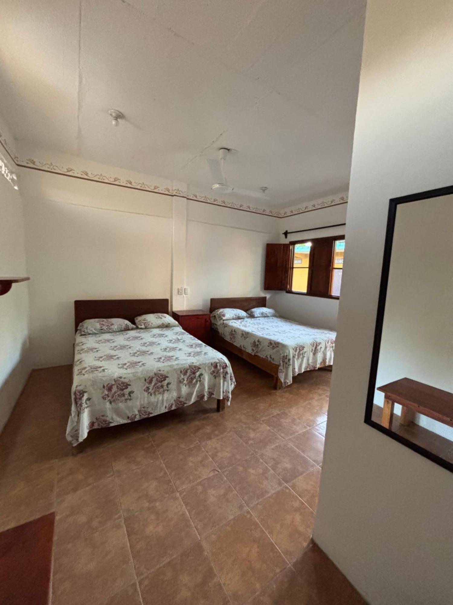 Hotel Posada Playa Manzanillo Пуэрто-Эскондидо Экстерьер фото